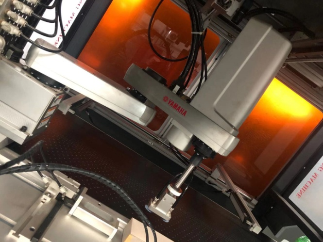 Машина для создания коробки